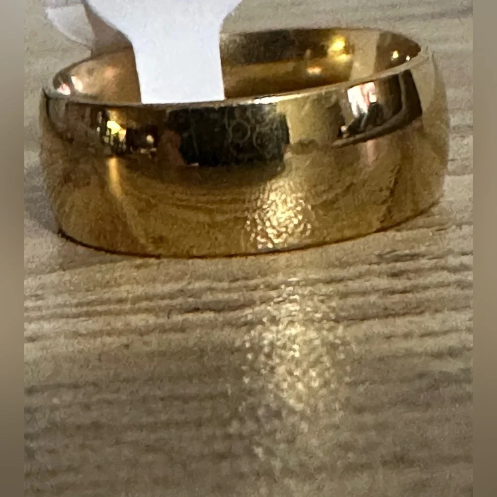 14k yellow gold ^ Titanium 8mm wedding band comfort fit ring tarnish resistant